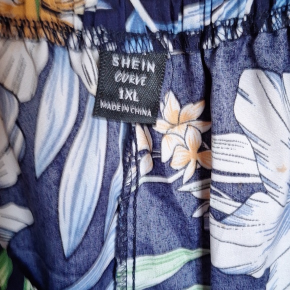 SHEIN 1XL TROPICAL PRINT SIDE SPLIT DRESS - Picture 11 of 13